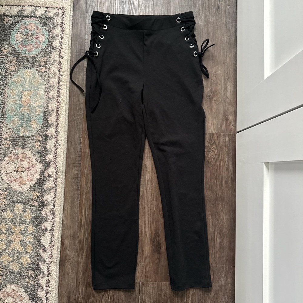 Forever 21 Black Casual Pants